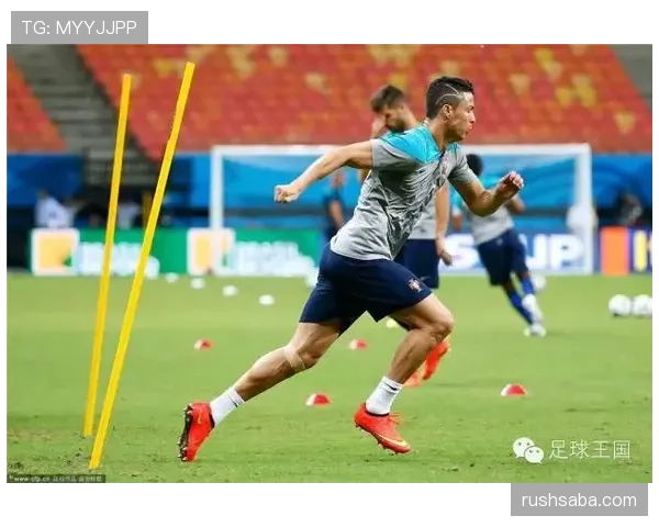 室内足球规则详解：核心判罚与比赛流程规范指南